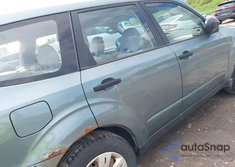 2009 Subaru Forester 2.5X from USA, damaged, VIN JF2SH61629H705177